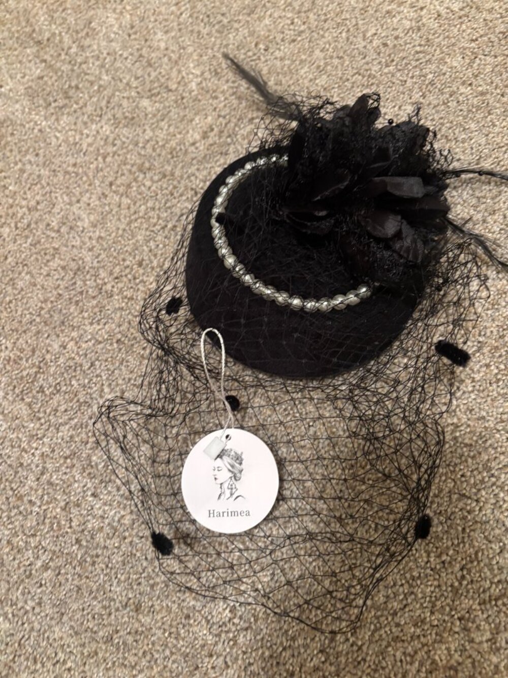Harimea NWT Black Pillbox Fascinator Hat Birdcage Veil Silver Beaded Accent
